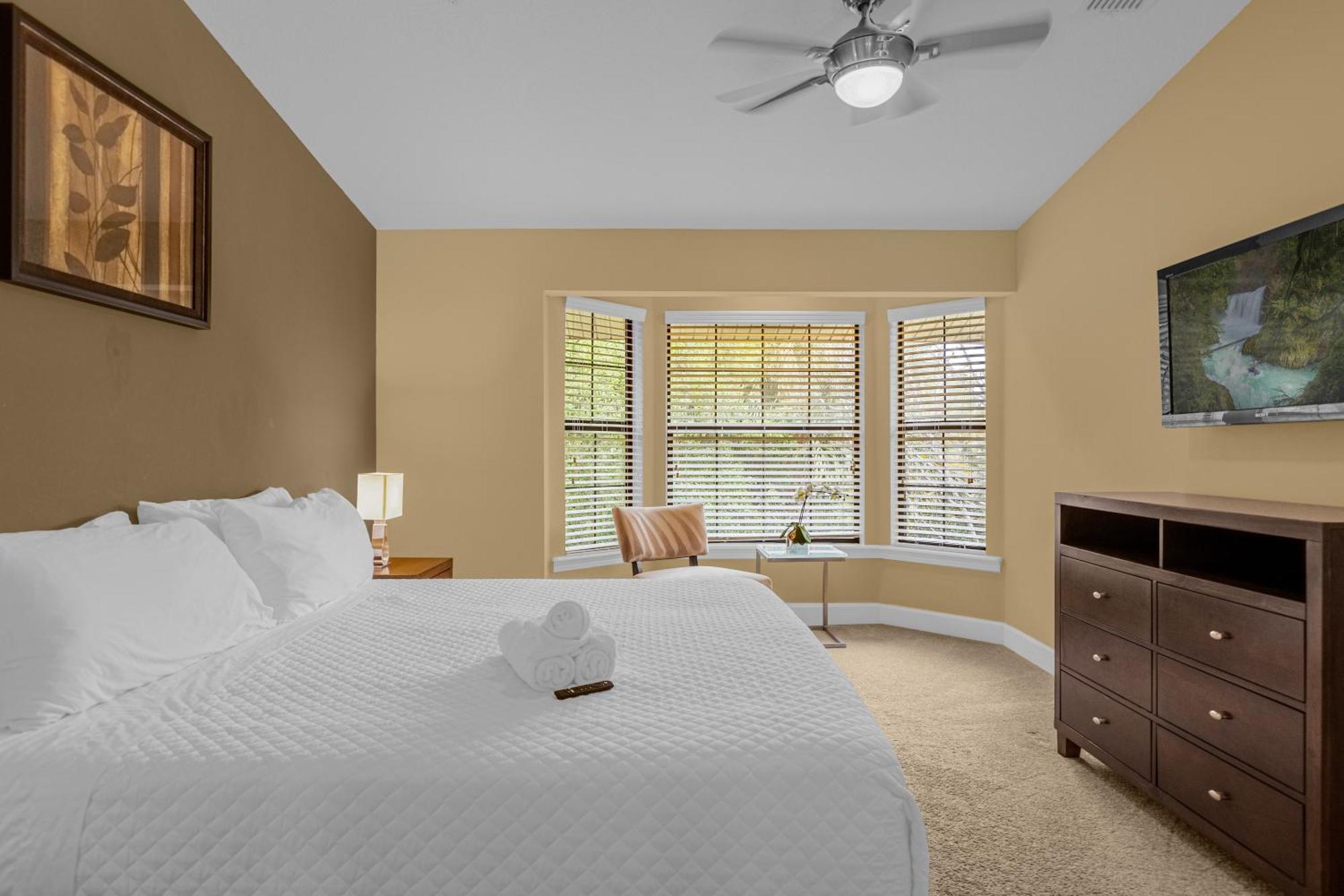 Cozy & Elegant 4Br Enchanted Townhouse - 1 Mile To Disney With Resort Pool, Gym, & Jacuzzi Orlando Exterior photo
